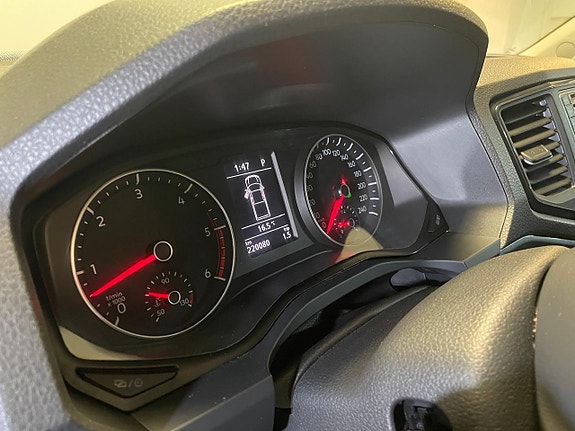 Volkswagen Amarok 8 of 19