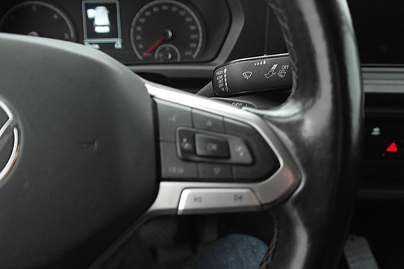 Volkswagen Caddy 12 of 22