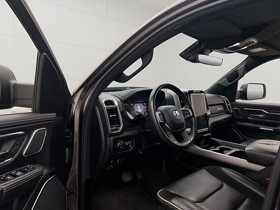 Dodge RAM 1500 16 of 30