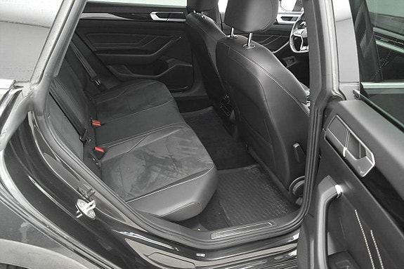 Volkswagen Arteon 19 of 25