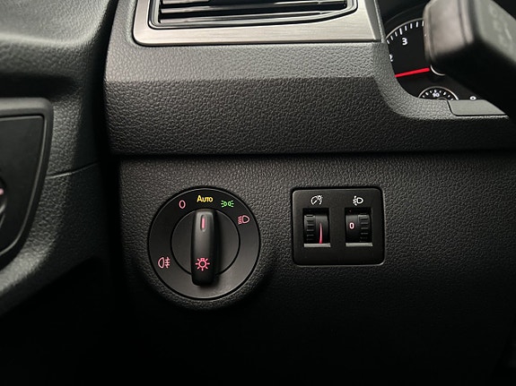Volkswagen Caddy Maxi 15 of 30