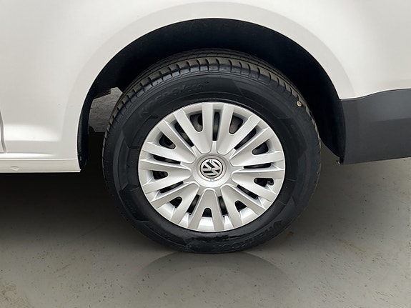 Volkswagen Caddy Maxi 28 of 30