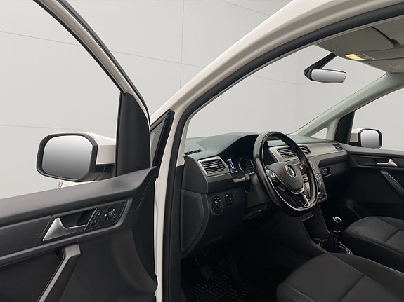 Volkswagen Caddy Maxi 13 of 30