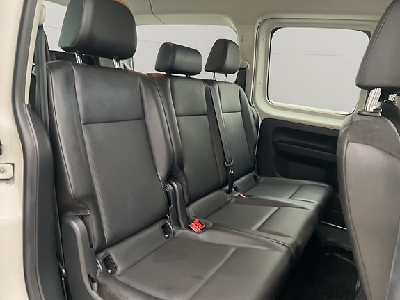 Volkswagen Caddy Maxi 24 of 30