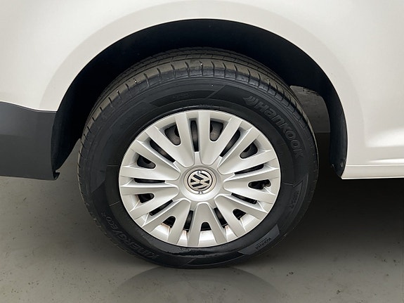 Volkswagen Caddy Maxi 29 of 30