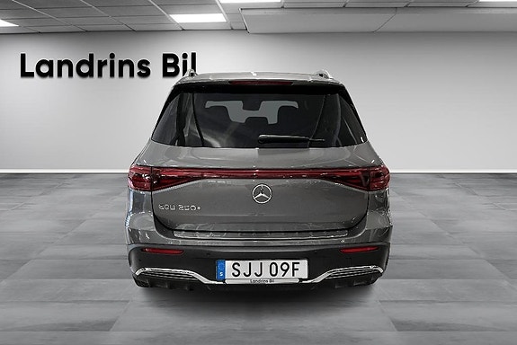 Mercedes-Benz EQB250+ 6 of 15