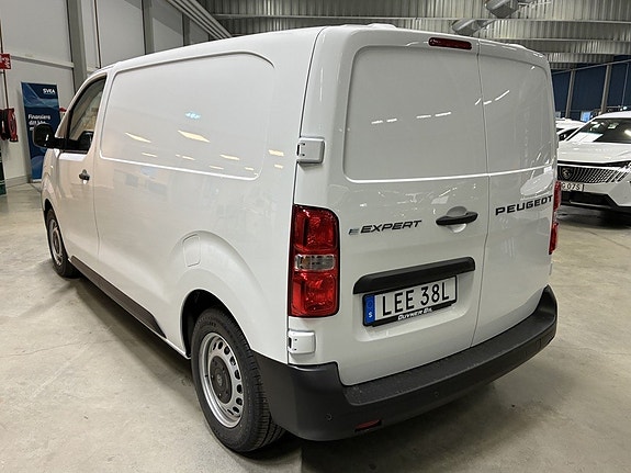 Peugeot e-Expert 6 of 18