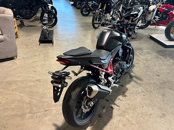 Honda CB750C Hornet E-Clutch 11 of 12