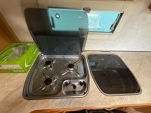 Kabe Ametist XL välvårdad husvagn med alde, förtält, AC med mer! 9 of 15