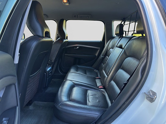 Volvo XC70 20 of 24