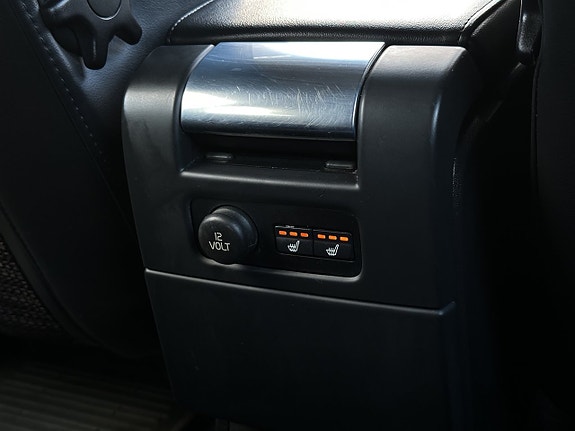 Volvo XC70 22 of 24