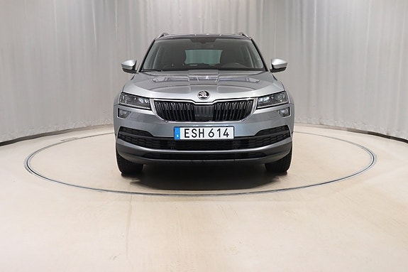Skoda Karoq 2 of 12