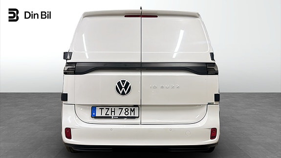 Volkswagen ID. Buzz 5 of 12