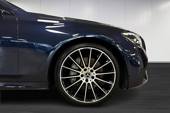 Mercedes-Benz E220 d 12 of 23