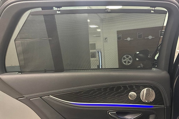Mercedes-Benz E220 d 17 of 23