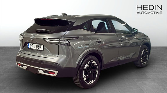 Nissan Qashqai 2 of 17