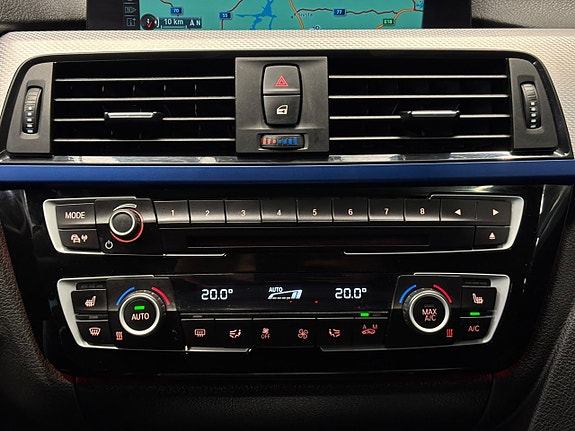 BMW 330d 25 of 30