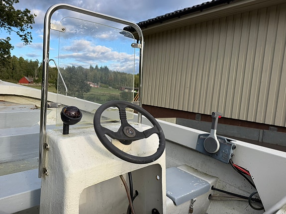 Styrpulpet Crescent med trailer 3 of 3