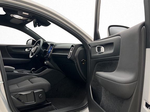 Volvo C40 11 of 30