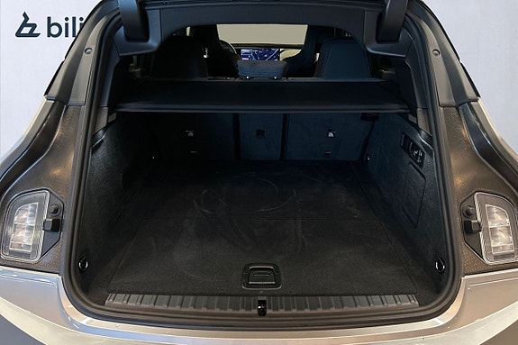 BMW iX 10 of 20