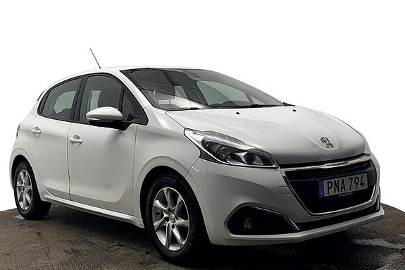 Peugeot 208 4 of 25