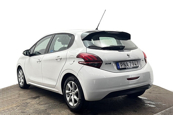 Peugeot 208 9 of 25