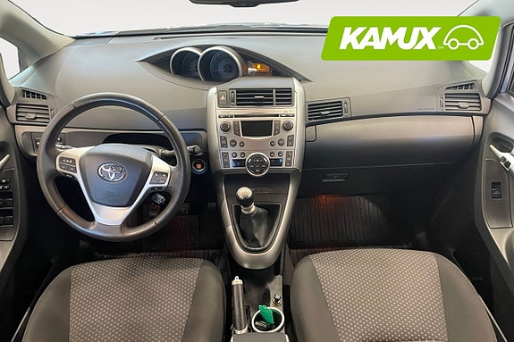Toyota Verso 10 of 21