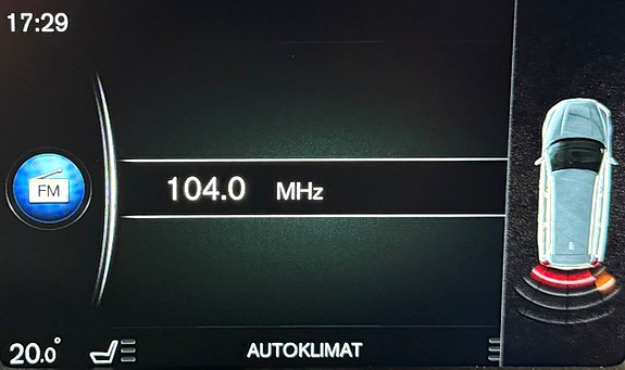 Volvo V70 11 of 14