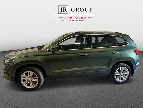 Skoda Karoq 2 of 11
