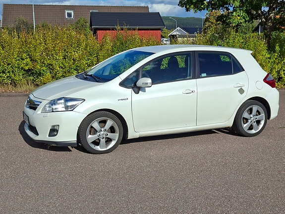 Toyota Auris 3 of 20