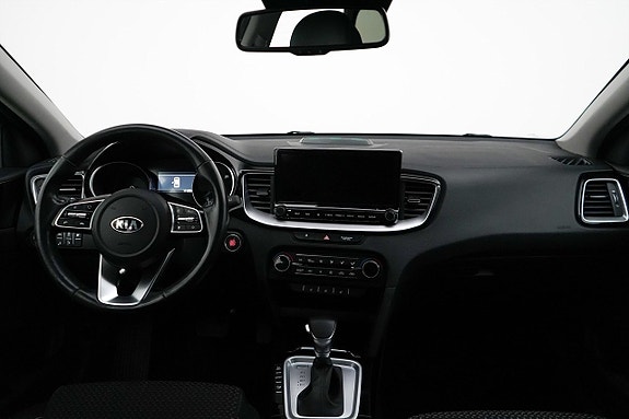 Kia Ceed 8 of 24