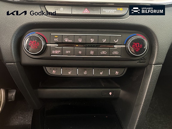 Kia Ceed 13 of 19