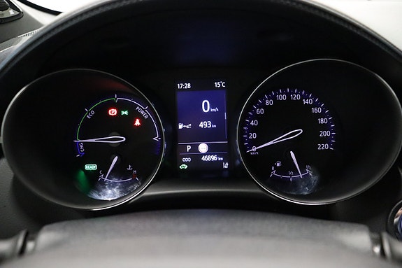 Toyota C-HR 18 of 26