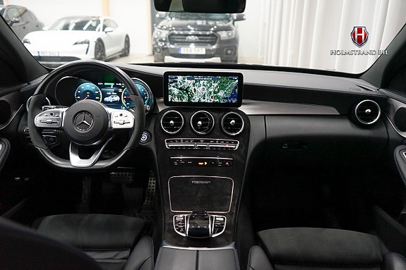Mercedes-Benz C300 12 of 23