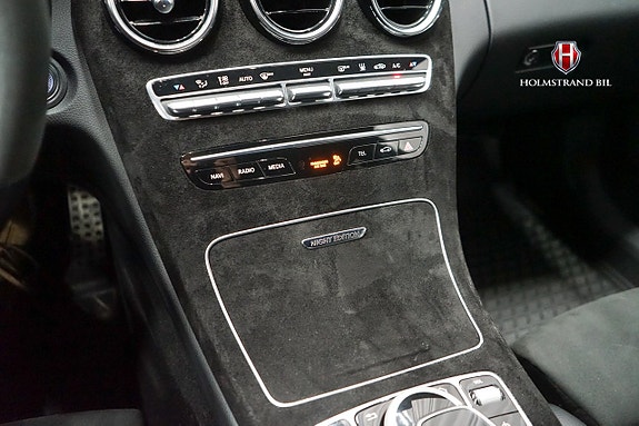 Mercedes-Benz C300 20 of 23