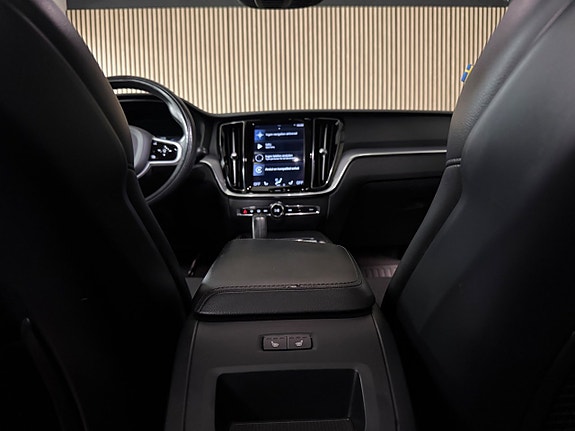 Volvo V60 14 of 27