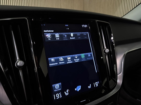Volvo V60 25 of 27