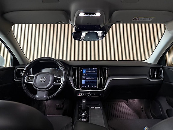 Volvo V60 15 of 27