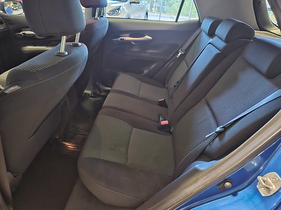 Toyota Auris 7 of 7