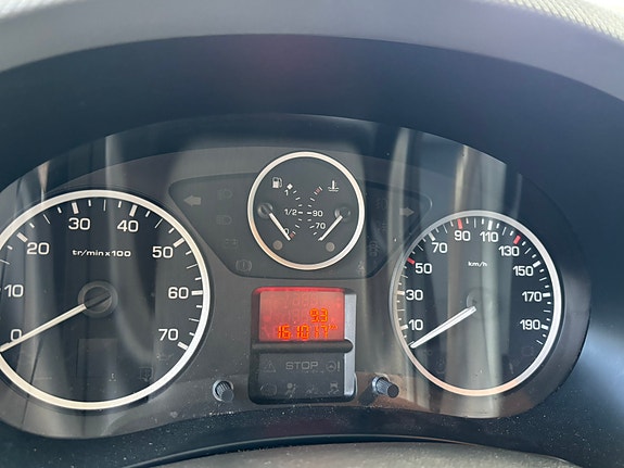 Peugeot Partner 9 of 9