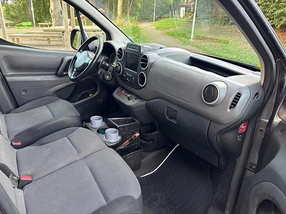 Peugeot Partner 6 of 9
