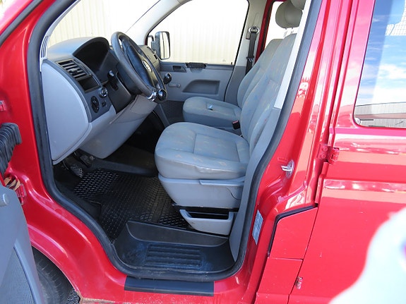 Volkswagen Transporter 15 of 20