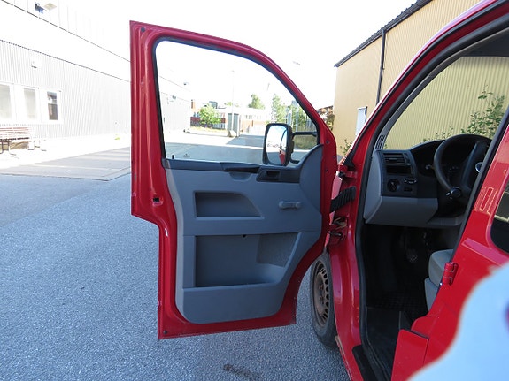 Volkswagen Transporter 11 of 20