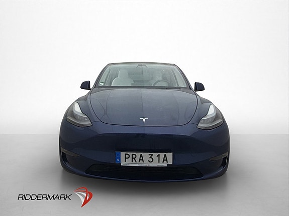 Tesla Model Y 3 of 30