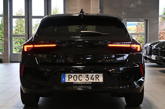 Opel Astra 4 of 25