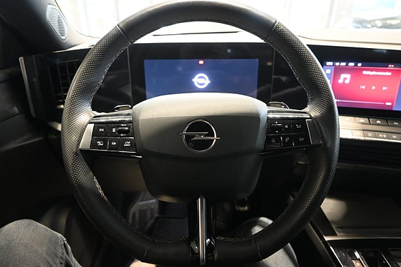 Opel Astra 15 of 25
