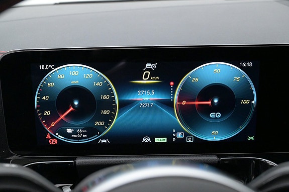 Mercedes-Benz EQA250 8 of 27