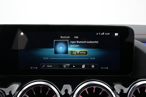 Mercedes-Benz EQA250 16 of 27