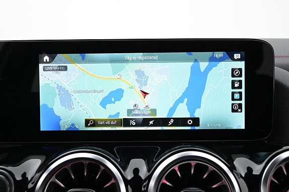 Mercedes-Benz EQA250 14 of 27