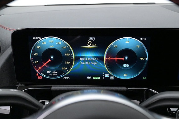Mercedes-Benz EQA250 9 of 27
